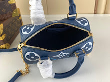 Designer Heritage Crossbody Bag - Premium Luxury Women's Fashion - NM4566
