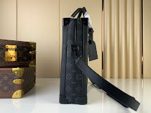 Designer Iconic Tote Handbag - Premium Luxury Women's Fashion - NM5197