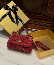 Chic Designer Shoulder Handbag - Premium Luxury Women's Style - NM6937