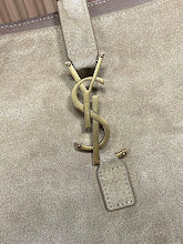 Premium Leather Crossbody Bag - Elegant Women's Designer Handbag - NM3669