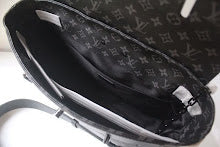 Luxury Structured Shoulder Bag - Women's Premium Designer Fashion - NM4419
