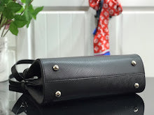 Premium Signature Shoulder Bag - Chic Women's Luxury Designer - NM4240