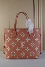 Premium Leather Crossbody Bag - Elegant Women's Designer Handbag - NM4669