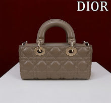 Luxury Designer Crossbody Bag for Women - Premium Fashion Handbag - NM7489