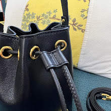 Designer Iconic Shoulder Bag - Luxury Women's Premium Fashion - NM2957