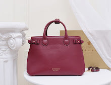 Designer Heritage Shoulder Bag - Premium Luxury Women's Handbag - NM5557