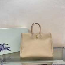 Designer Iconic Shoulder Bag - Luxury Women's Premium Fashion - NM5515