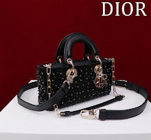Designer Heritage Crossbody Bag - Premium Luxury Women's Fashion - NM7372