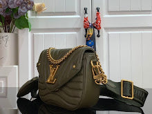 Chic Women's Crossbody Handbag - Luxury Premium Designer Style - NM4147