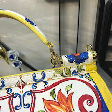 Premium Women's Crossbody Bag - Luxury Designer Fashion Accessory - NM7190
