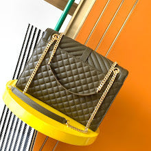 Luxury Monogram Shoulder Bag - Women's Elegant Designer Fashion - NM3242