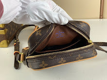 Premium Monogram Tote Bag - Elegant Luxury Women's Designer Handbag - NM5024
