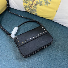 Premium Signature Shoulder Bag - Chic Women's Luxury Designer - NM3009