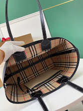 Premium Structured Satchel - Chic Women's Luxury Designer Handbag - NM5491