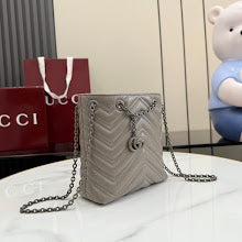 Designer Iconic Shoulder Bag - Luxury Women's Premium Fashion - NM4053