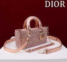 Premium Signature Crossbody - Chic Women's Luxury Designer Bag - NM7424