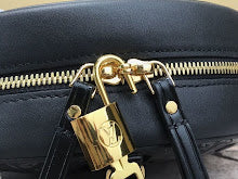 Chic Women's Satchel Handbag - Luxury Premium Designer Style - NM4260