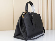 Premium Signature Crossbody - Chic Women's Luxury Designer Bag - NM4866