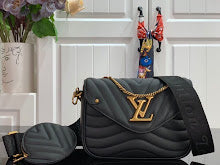 Designer Iconic Shoulder Bag - Luxury Women's Premium Fashion - NM4146