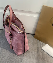 New Chic Women's Shoulder Handbag - Luxury Premium Designer Style - NM6326