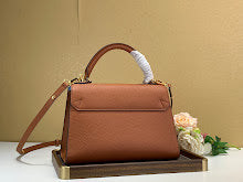 Premium Women's Tote Bag - Luxury Designer Fashion Handbag - NM4098