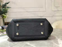 Premium Leather Shoulder Bag - Elegant Women's Designer Handbag - NM4314