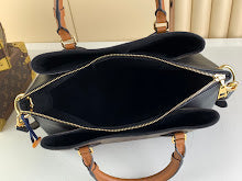 Premium Signature Crossbody - Chic Women's Luxury Designer Bag - NM4571