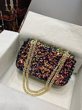 Chic Women's Designer Tote - Luxury Premium Handbag Style - NM7106