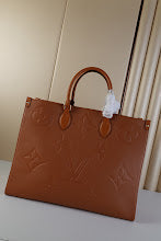 Luxury Designer Shoulder Bag for Women - Premium Fashion Handbag - NM4174