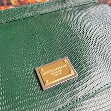 Chic Women's Satchel Handbag - Luxury Premium Designer Style - NM7007