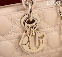 Designer Signature Tote - Premium Luxury Women's Fashion Bag - NM7487