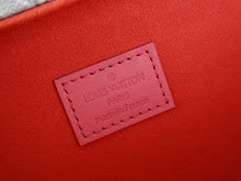 Luxury Structured Shoulder Bag - Women's Premium Designer Fashion - NM4939