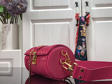 Designer Heritage Crossbody Bag - Premium Luxury Women's Fashion - NM5339