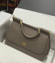Chic Women's Satchel Handbag - Luxury Premium Designer Style - NM7192