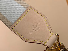Premium Signature Shoulder Bag - Chic Women's Luxury Designer - NM4434