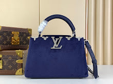 Luxury Signature Top Handle Bag - Elegant Women's Designer Handbag - NM4365