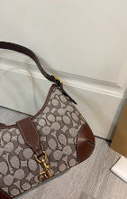 New Premium Signature Crossbody - Chic Women's Luxury Designer Bag - NM6299