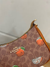 New Premium Signature Shoulder Bag - Chic Women's Luxury Designer - NM6320