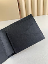 Premium Women's Crossbody Bag - Luxury Designer Fashion Accessory - NM5294