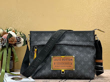 Luxury Mini Crossbody Bag - Women's Premium Designer Fashion - NM4391