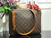 Chic Women's Crossbody Handbag - Luxury Premium Designer Style - NM4374