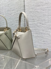 Premium Women's Top Handle Bag - Luxury Designer Satchel Fashion - NM7383