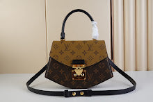 Chic Women's Crossbody Handbag - Luxury Premium Designer Style - NM4548