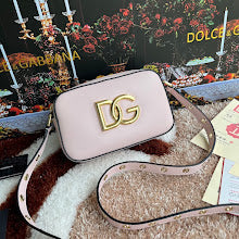 Premium Signature Shoulder Bag - Chic Women's Luxury Designer - NM7101