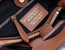 Premium Women's Crossbody Bag - Luxury Designer Fashion Accessory - NM5563