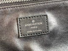 Chic Women's Designer Tote - Luxury Premium Handbag Style - NM4660