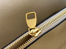 Chic Designer Tote Handbag - Luxury Premium Women's Fashion Bag - NM4564