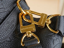 Premium Women's Shoulder Bag - Designer Luxury Fashion Accessory - NM5039