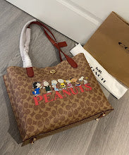 New Chic Women's Shoulder Handbag - Luxury Premium Designer Style - NM6296
