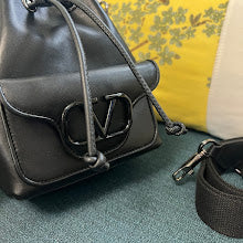 Premium Signature Shoulder Bag - Chic Women's Luxury Designer - NM2973